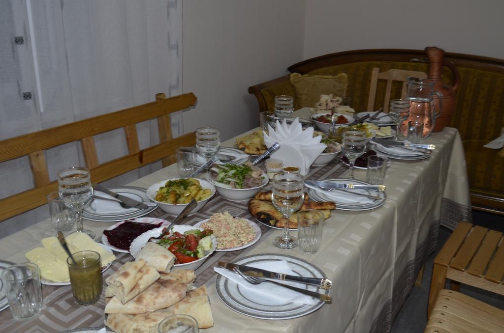 Guest House Gogia Zhabeshi Exterior photo